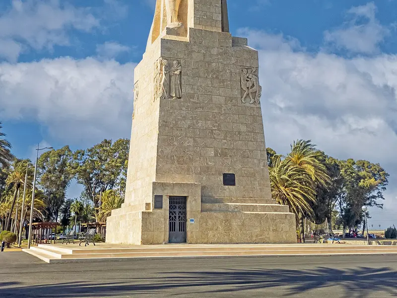 Monument à la foi découvreuse