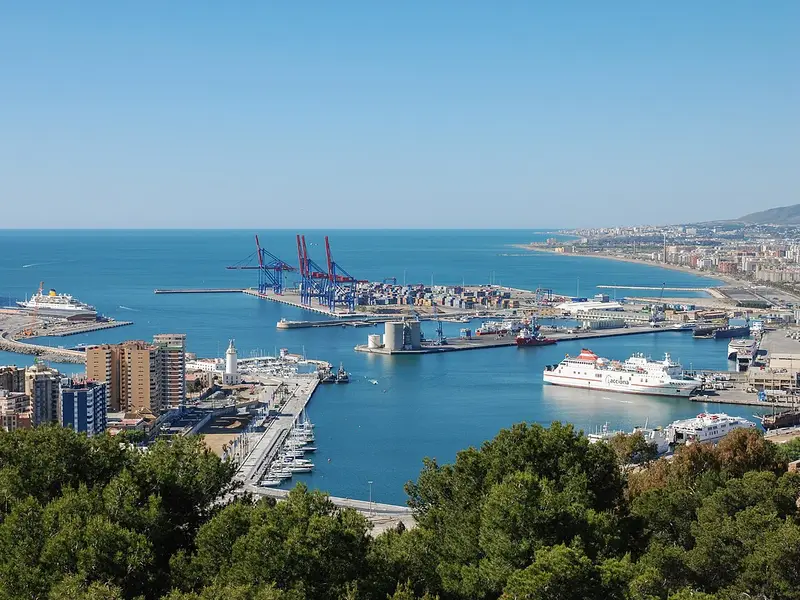 Muelle Uno