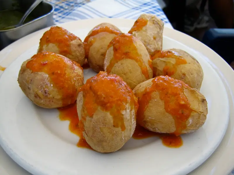 Papas arrugadas et mojo